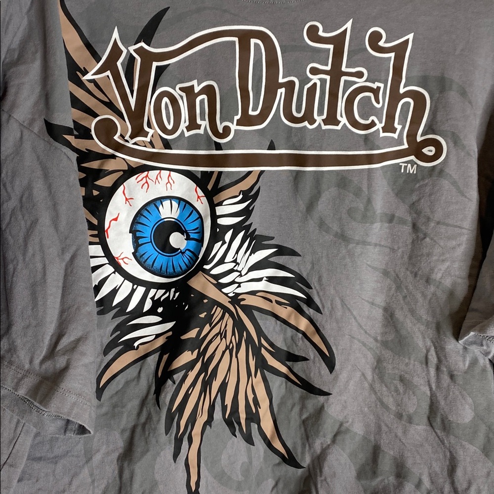Von Dutch Gray Cropped Tee with Eye Graphic - Picture 2 of 4
